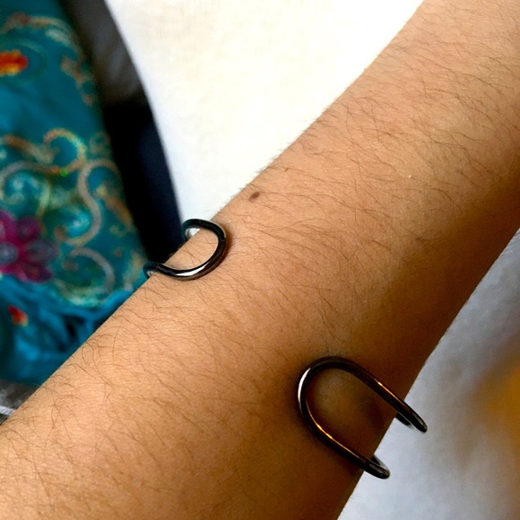 Bracelet green gems and dark grey steel - Picture 3 of 6